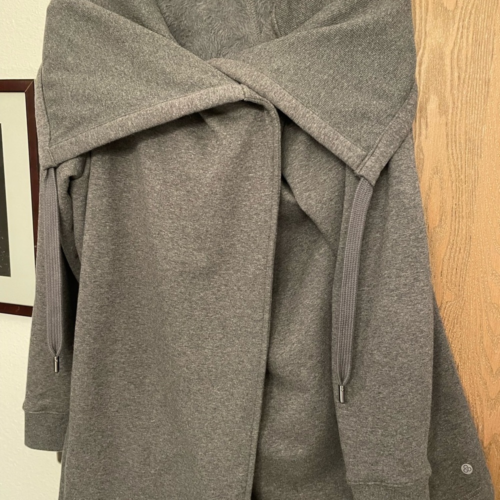 Zella yoga fleece jacket. EUC.